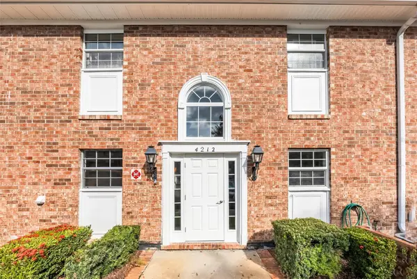 4212 Lake Underhill Road #5D9, ORLANDO, FL 32803