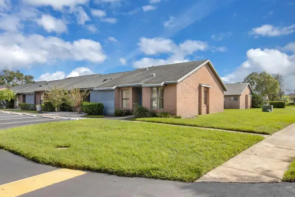 2835 Shannon Oak Court, ST CLOUD, FL 34769