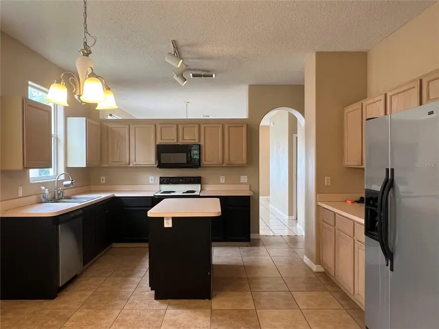 1829 Snaresbrook Way, Orlando, FL 32837 - Image #3