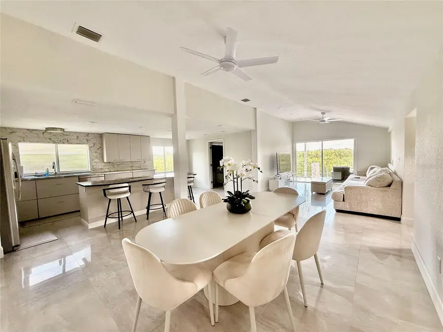 8117 Bay Drive, Tampa, FL 33635 - Image #2