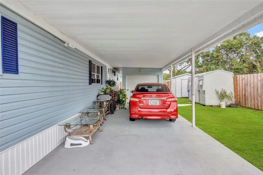 902 Columbia Avenue, Saint Cloud, FL 34769 - Image #3