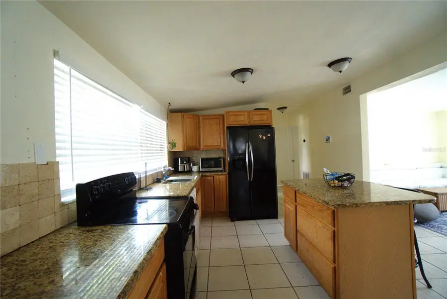 4801 28th Avenue N, Saint Petersburg, FL 33713 - Image #2