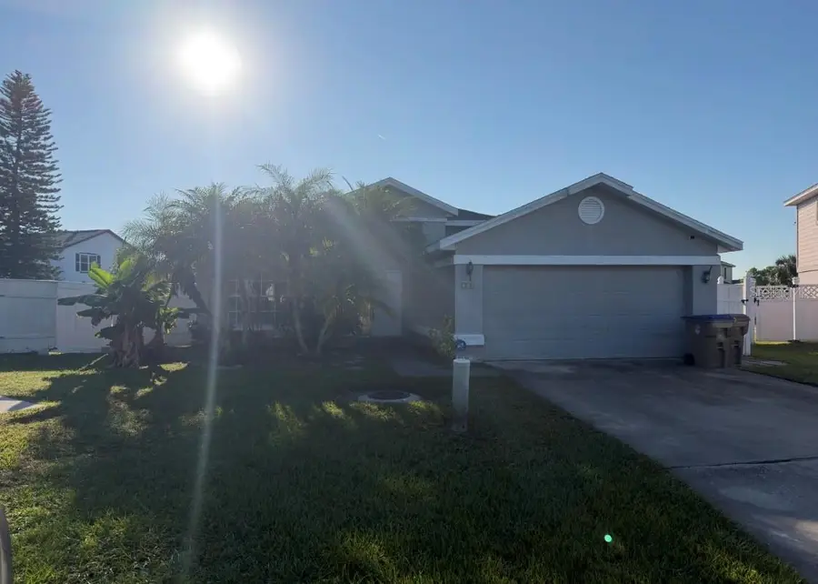 210 Coral Reef Circle, Kissimmee, FL 34743 - Image #2