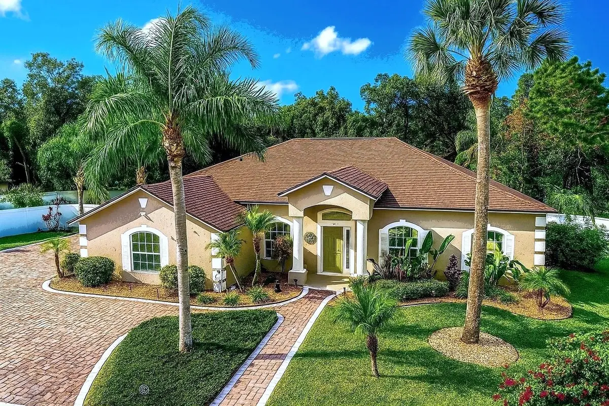 111 Auburn Ct, Haines City, FL 33844 - Image #1