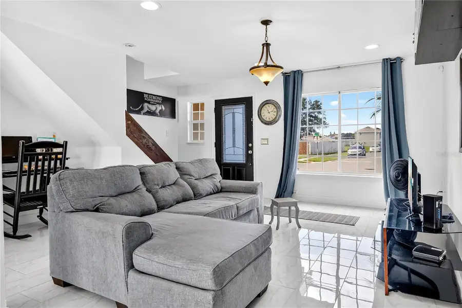 1425 Carey Glen Circle, Orlando, FL 32824 - Image #2