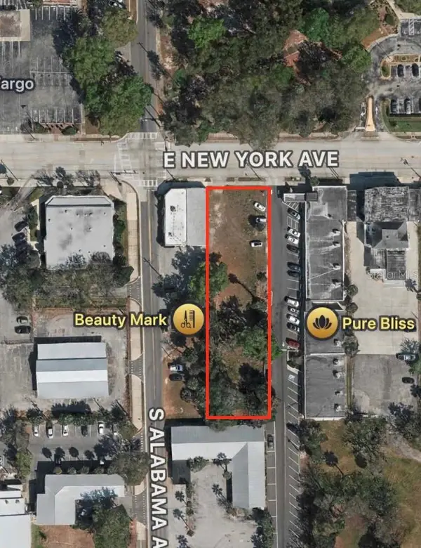 206 E New York Avenue, DELAND, FL 32724