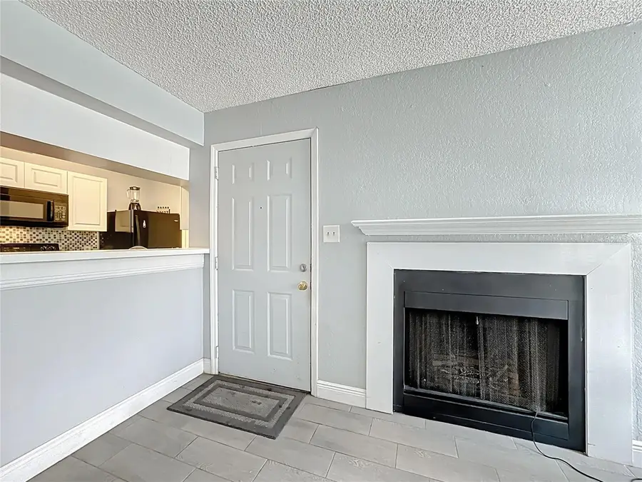 4401 Thornbriar Lane #105, Orlando, FL 32822 - Image #3