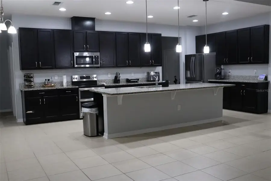 727 Fosters Grove Loop, Oviedo, FL 32765 - Image #2