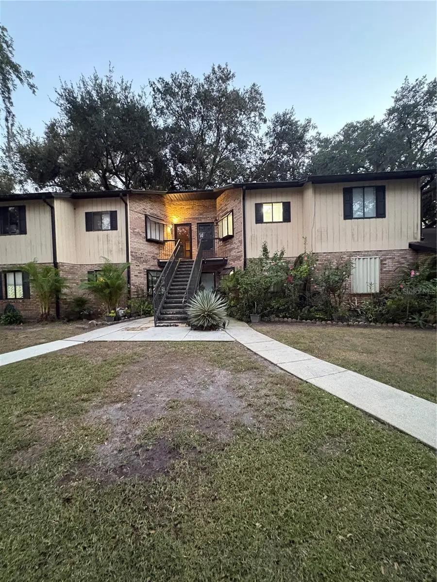1724 Foxhall Circle #1724, Kissimmee, FL 34741 - Image #2