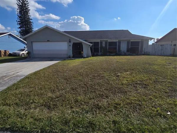 101 W Cedarwood Circle, KISSIMMEE, FL 34743