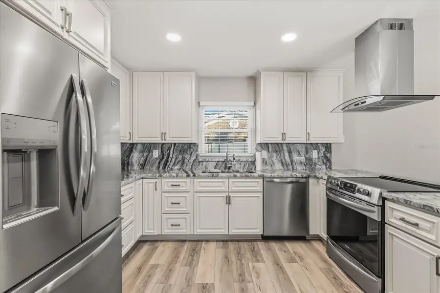 5322 Lisa Avenue, Lakeland, FL 33813 - Image #2