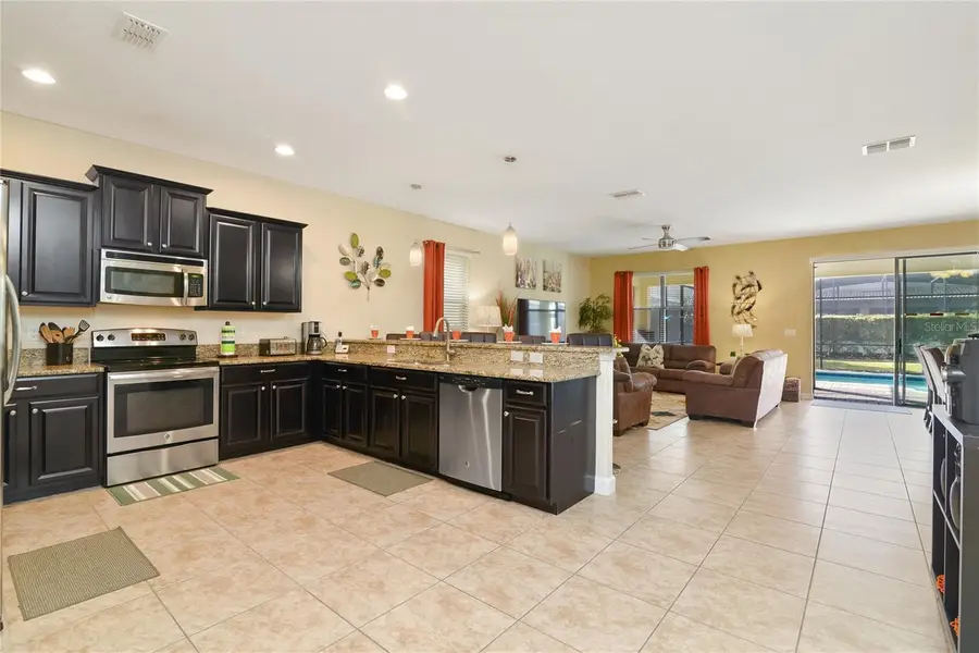 1462 Myrtlewood Street, Davenport, FL 33896 - Image #2