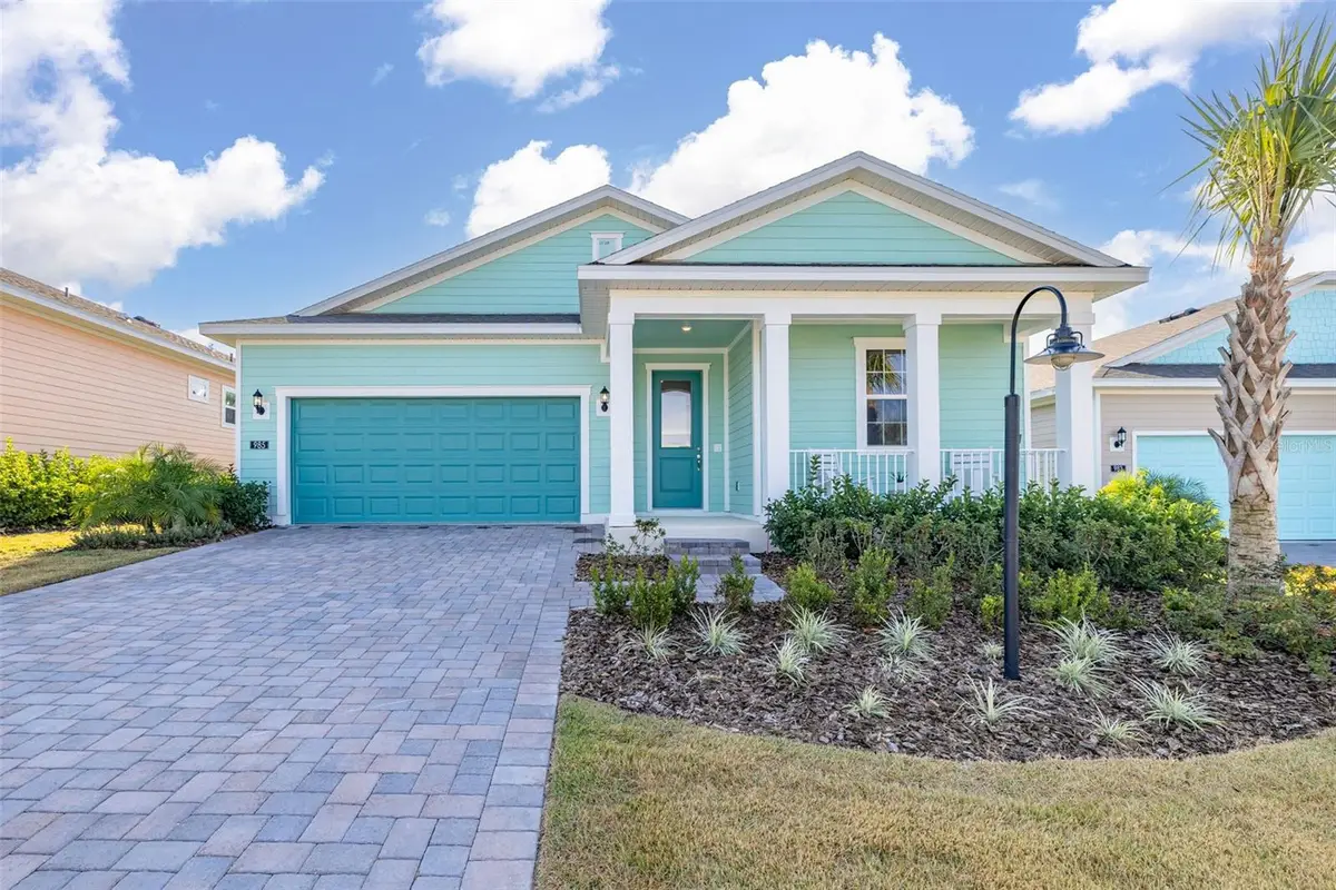 985 Fiesta Key Circle, Lady Lake, FL 32159 - Image #1