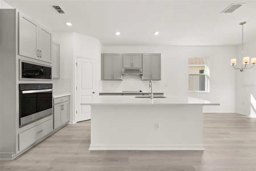 744 Sunshower Drive, Lady Lake, FL 32159 - Image #3