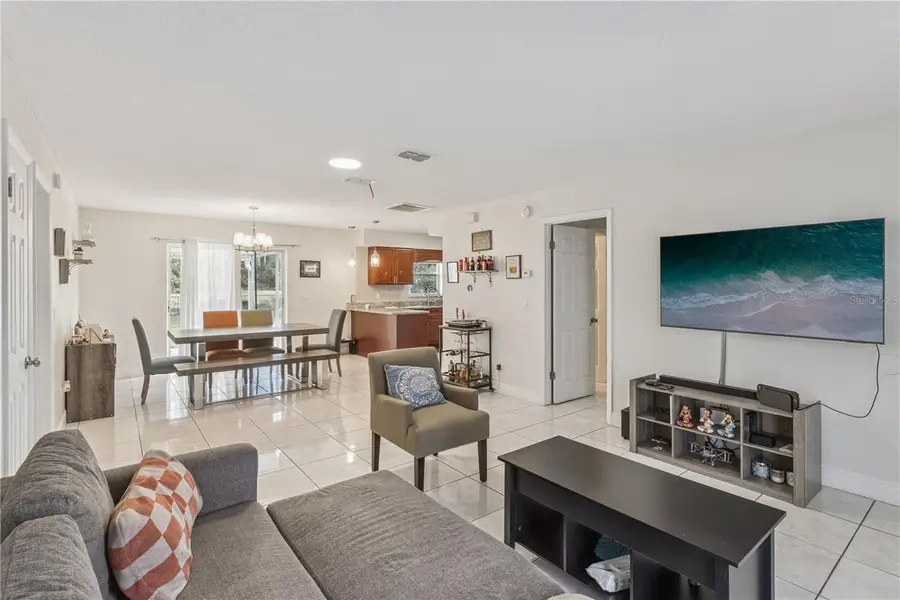 841 W Birchwood Circle, Kissimmee, FL 34743 - Image #3