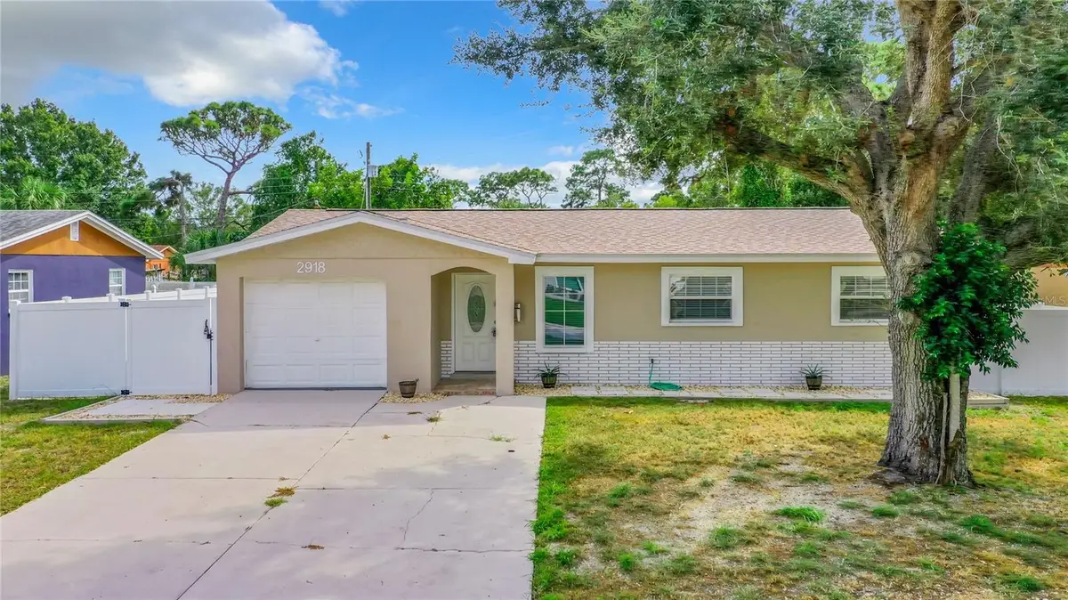 2918 46th Avenue S, Saint Petersburg, FL 33712 - Image #1