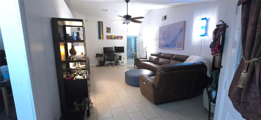 9414 Brackin Street, Orlando, FL 32825 - Image #3