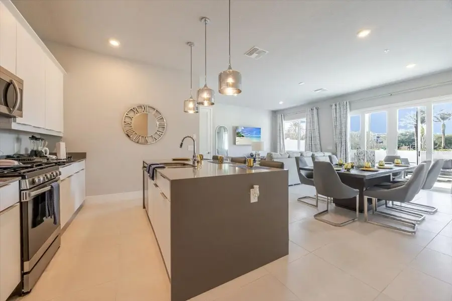 7770 Sandy Ridge Drive #144, Reunion, FL 34747 - Image #3