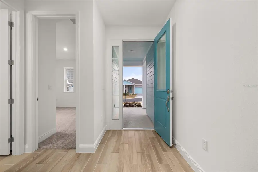 995 Fiesta Key Circle, Lady Lake, FL 32159 - Image #2