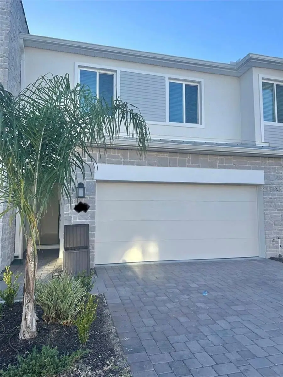 390 Bogey Drive, Davenport, FL 33896 - Image #1