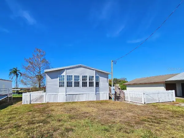 1824 Riverside Drive, MOORE HAVEN, FL 33471