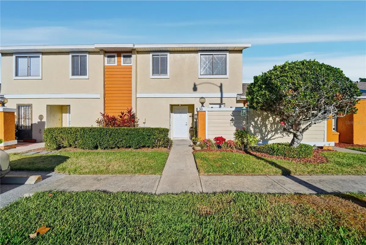 38 Silver Swan Court, Kissimmee, FL 34743 - Image #1