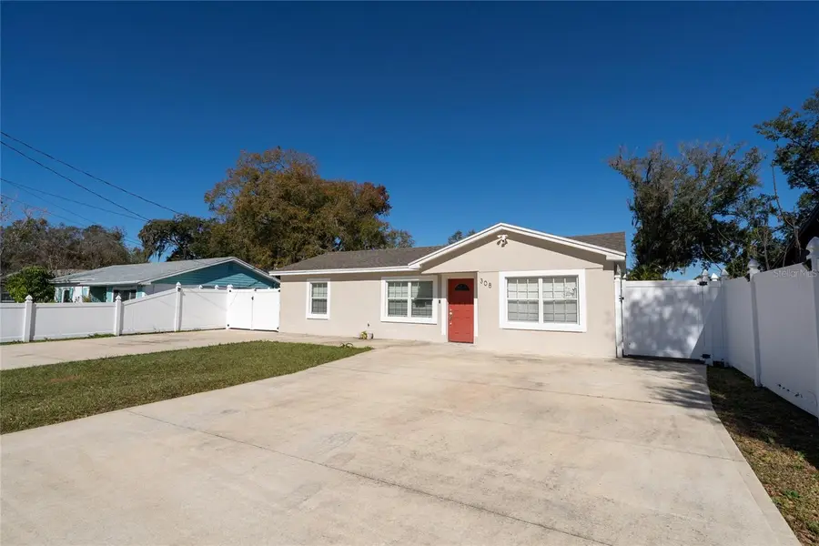 308 Tarawa Street, Lakeland, FL 33805 - #3