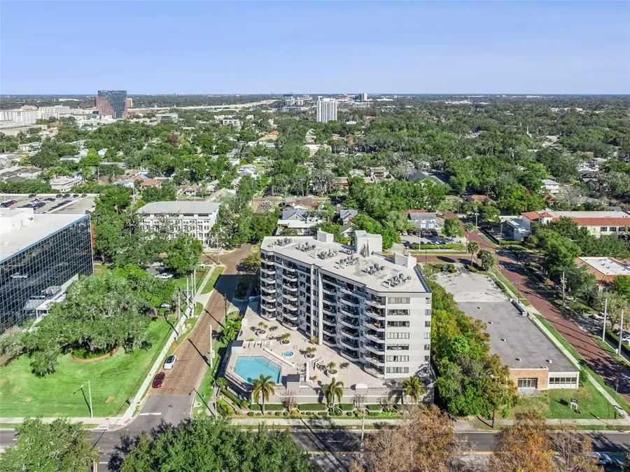 401 E Robinson Street #303, Orlando, FL 32801 - Image #3