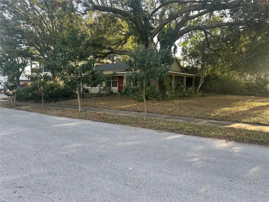 518 Poinsettia Lane, Kissimmee, FL 34744 - Image #2