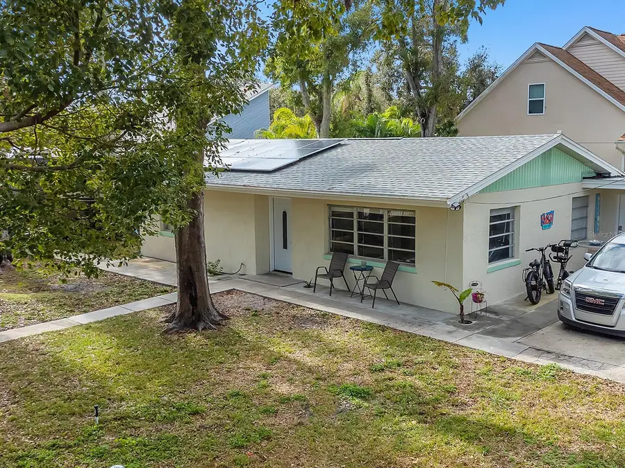 7684 Oakhurst Road, Seminole, FL 33776 - #3