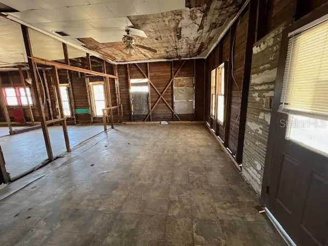 611 W Broadway Street, Fort Meade, FL 33841 - Image #2