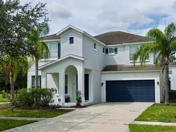 210 Las Fuentes Drive, KISSIMMEE, FL 34746