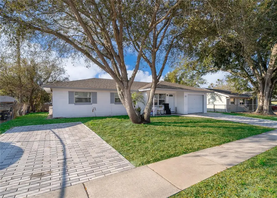 10 E Celeste Street, Apopka, FL 32703 - #3