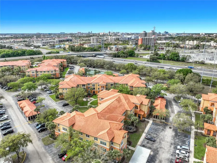 5471 Vineland #7109, Orlando, FL 32811 - #3