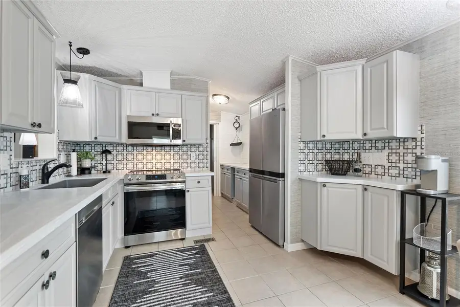 160 Eagle Ct, Davenport, FL 33837 - #3