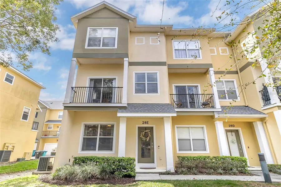 28 W Esther Street #E, Orlando, FL 32806 - #3