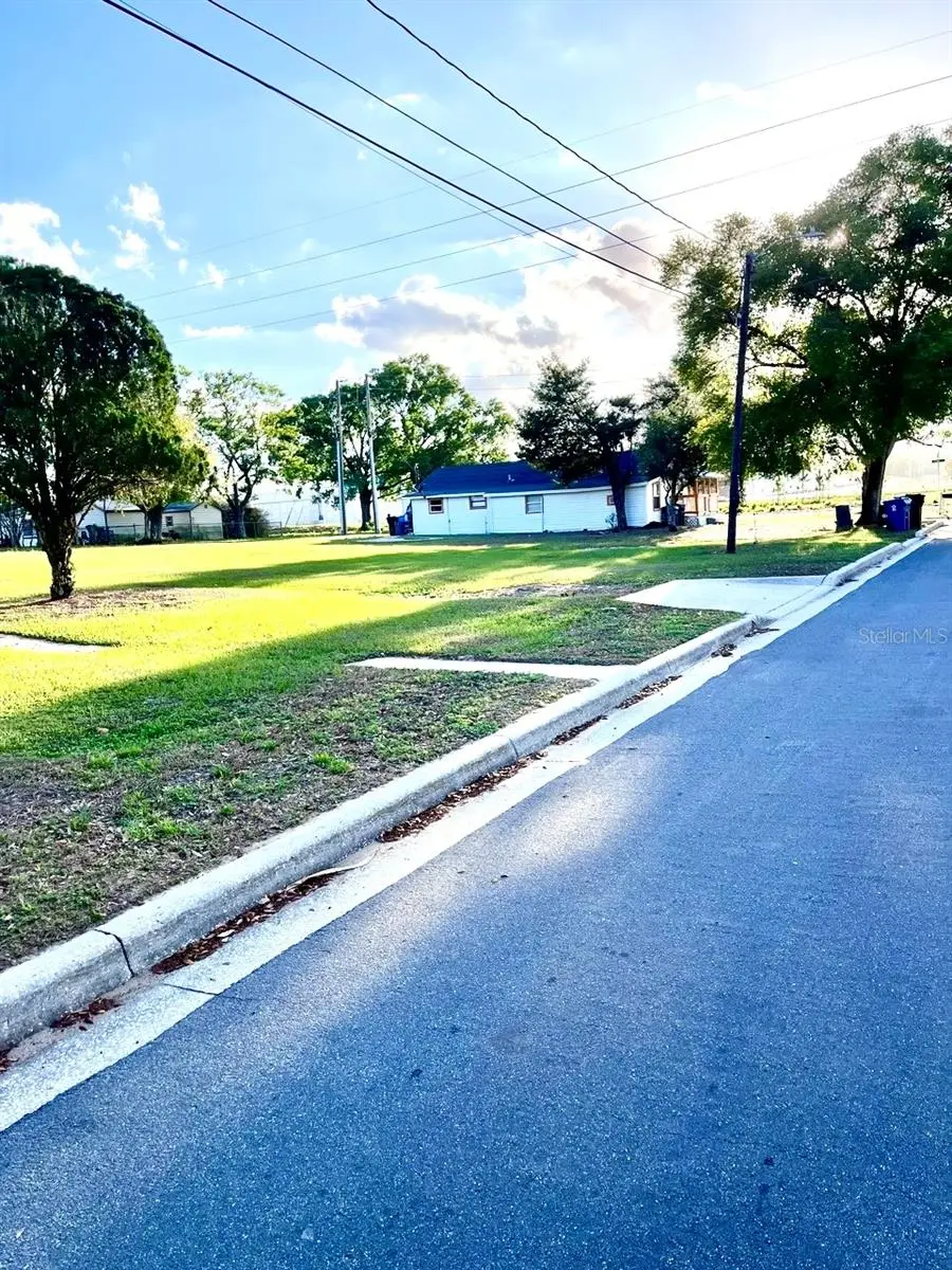 333 Weaver Avenue, Lake Wales, FL 33853 - #1