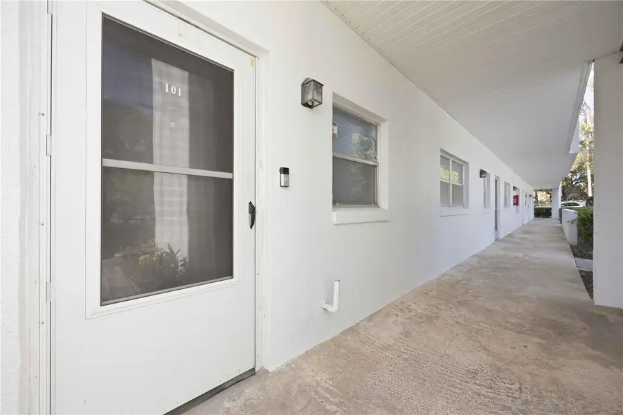 100 El Camino Drive #101, Winter Haven, FL 33884 - #3