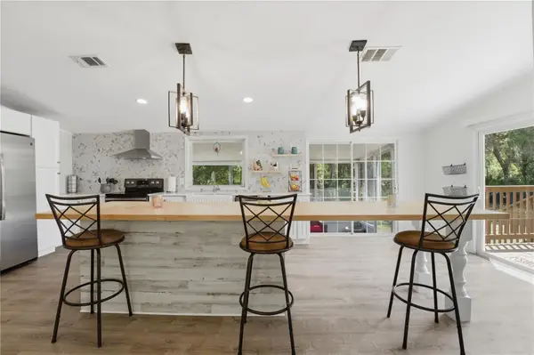 3105 Walk In Water Road, LAKE WALES, FL 33898