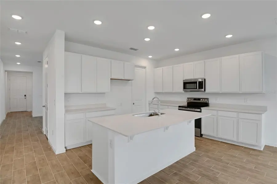 330 Alexandrite Street, Deland, FL 32720 - #3