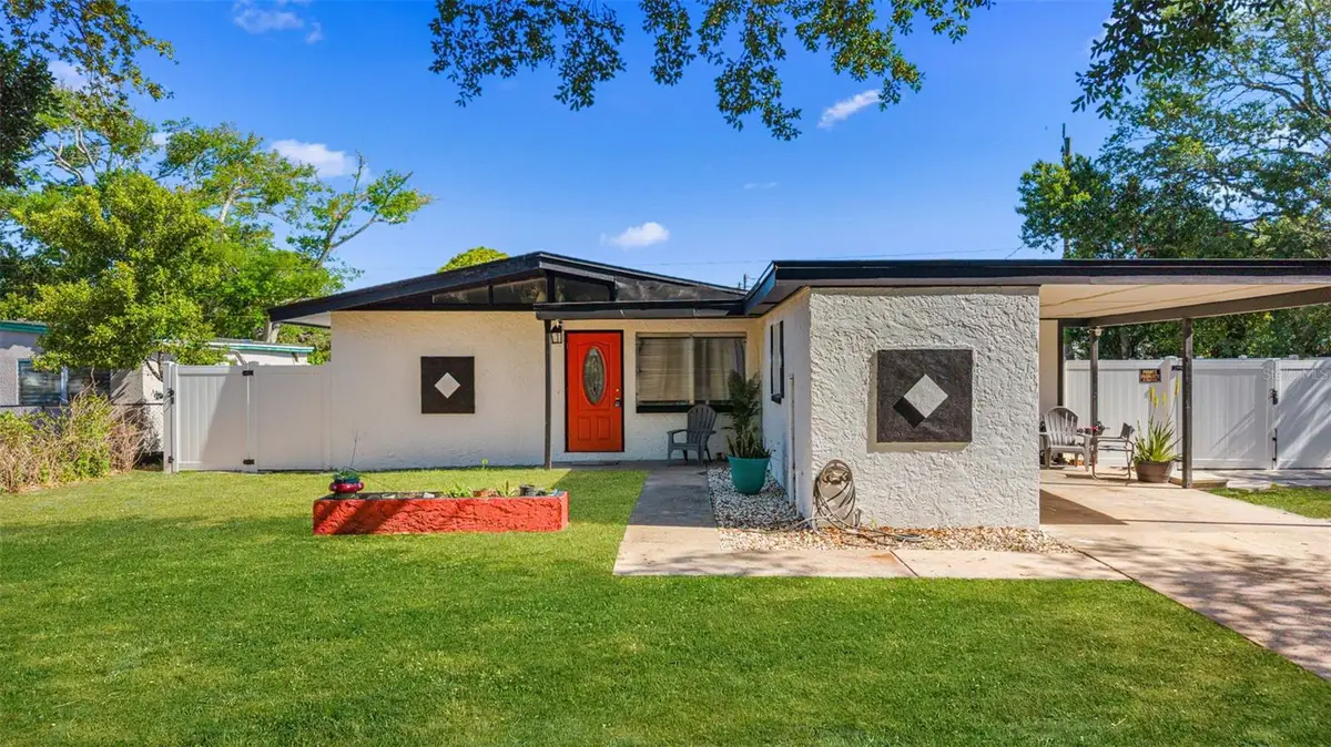 1042 W Hillcrest Drive, Cocoa, FL 32922 - #1