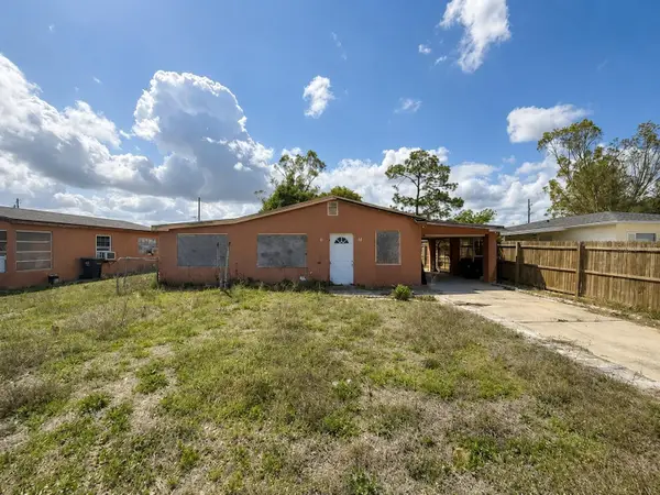 48 Princeton Avenue, FROSTPROOF, FL 33843