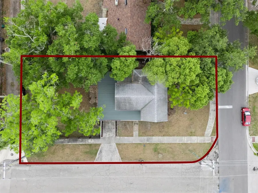 417 W 6th Street, Sanford, FL 32771 - #2