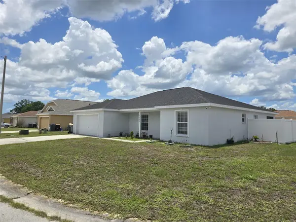 2956 Coach Lamp Road, MULBERRY, FL 33860