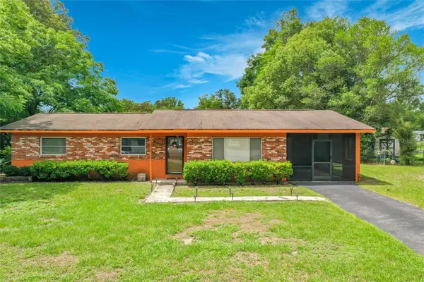 910 NE 45th Street, OCALA, FL 34479