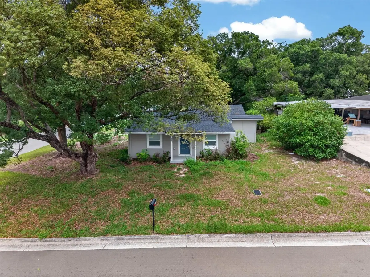 305 S Sharp Street, Lake Wales, FL 33853 - #1