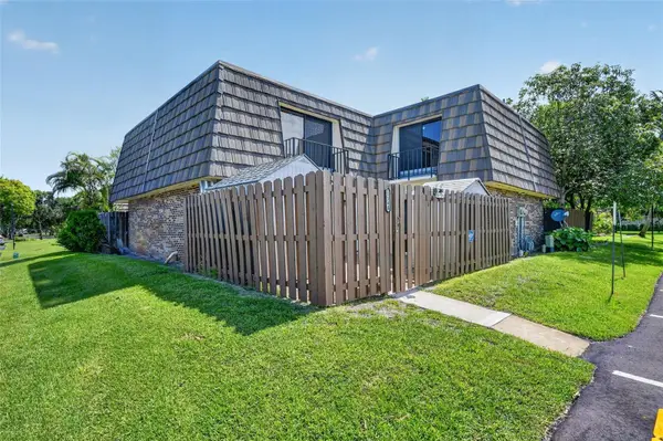 1534 Forest Lakes Circle #A, WEST PALM BEACH, FL 33406