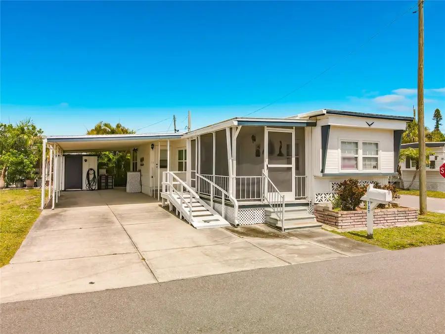 800 32nd Avenue S #727, Saint Petersburg, FL 33705 - #2