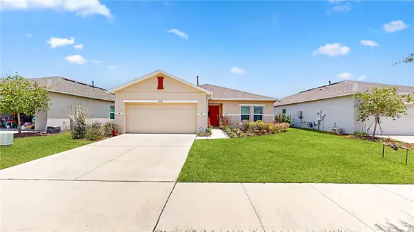 33941 Sky Blossom Circle, LEESBURG, FL 34788