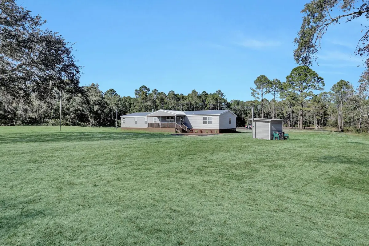 141 Woods Road, San Mateo, FL 32187 - #1